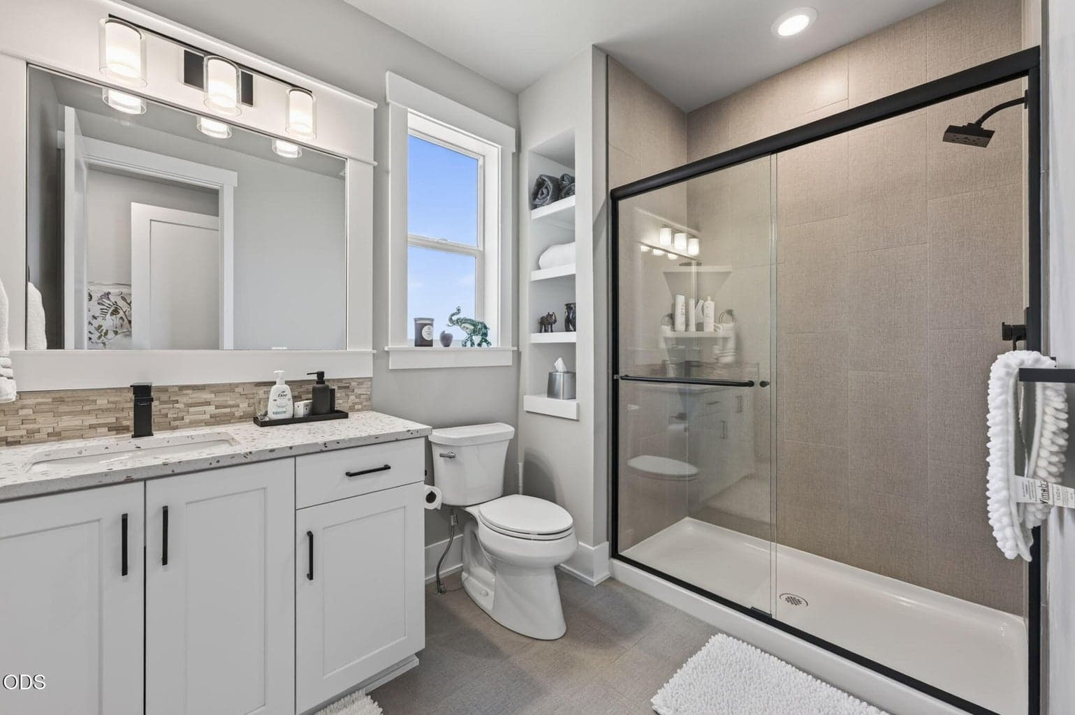 Photo of 2258 NW Brickyard Street 24 of 45