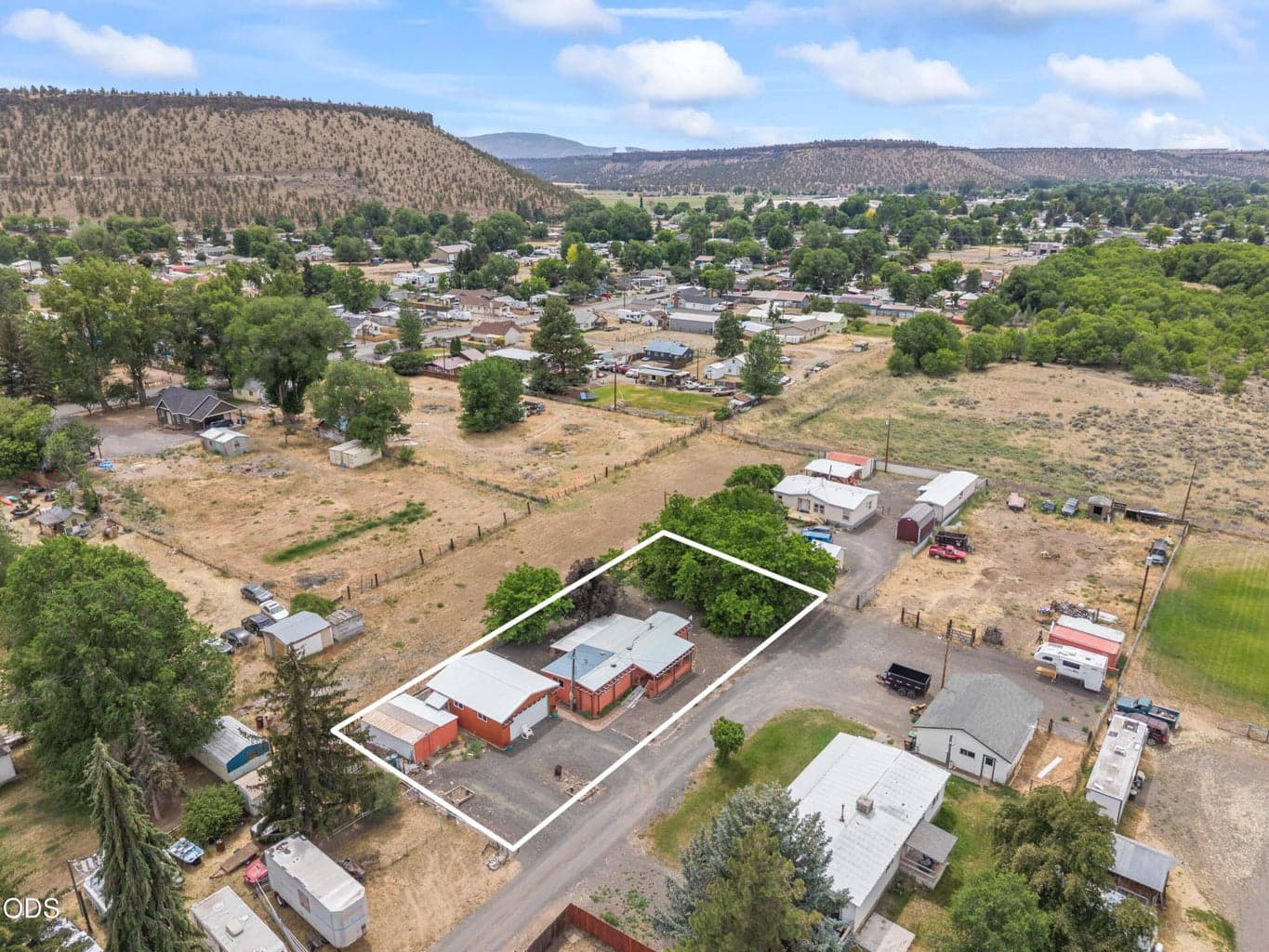 Photo of 2088 SE Rose Lane 28 of 29