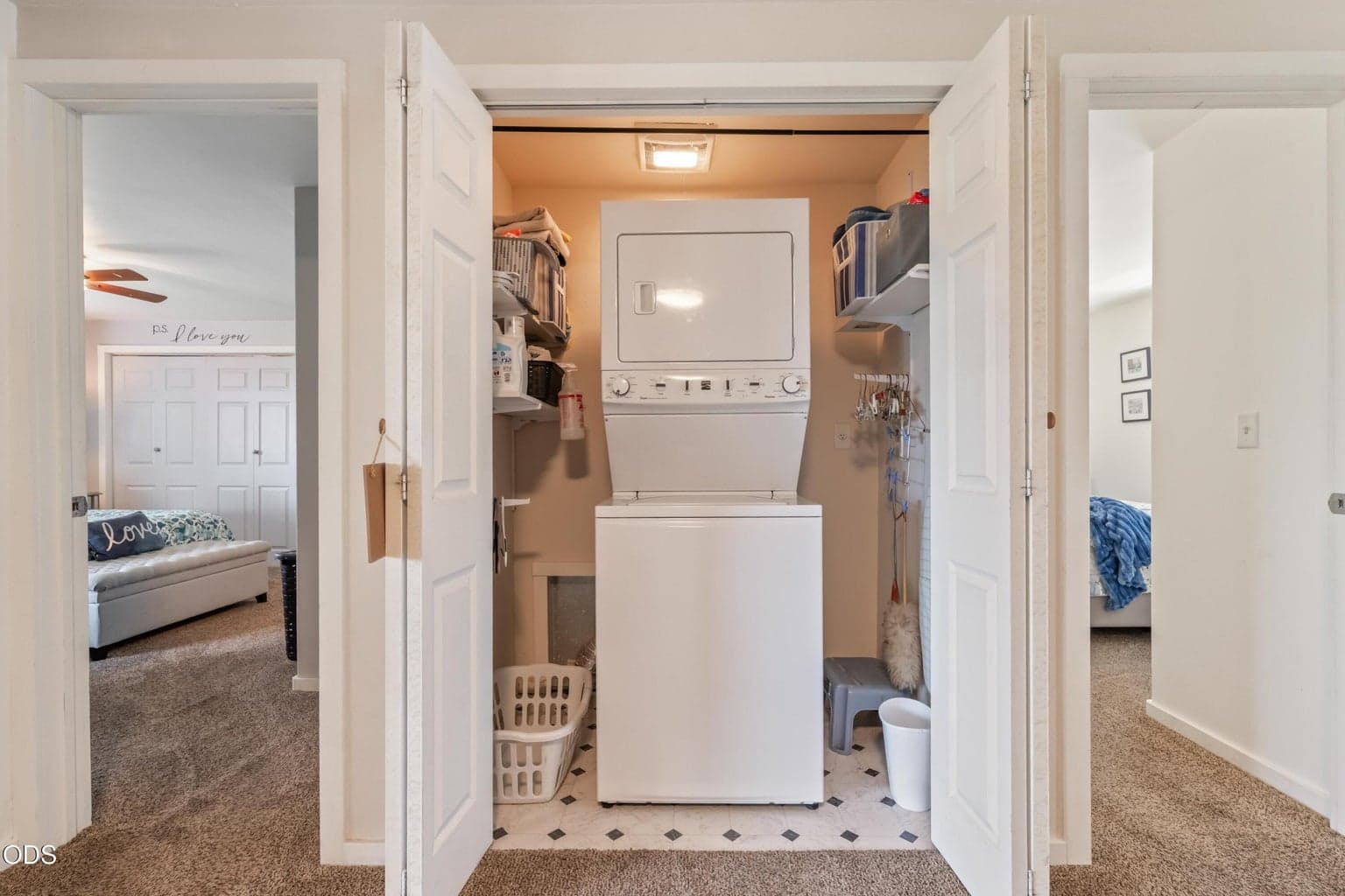 Photo of 751 NE Lookout Avenue 22 of 37