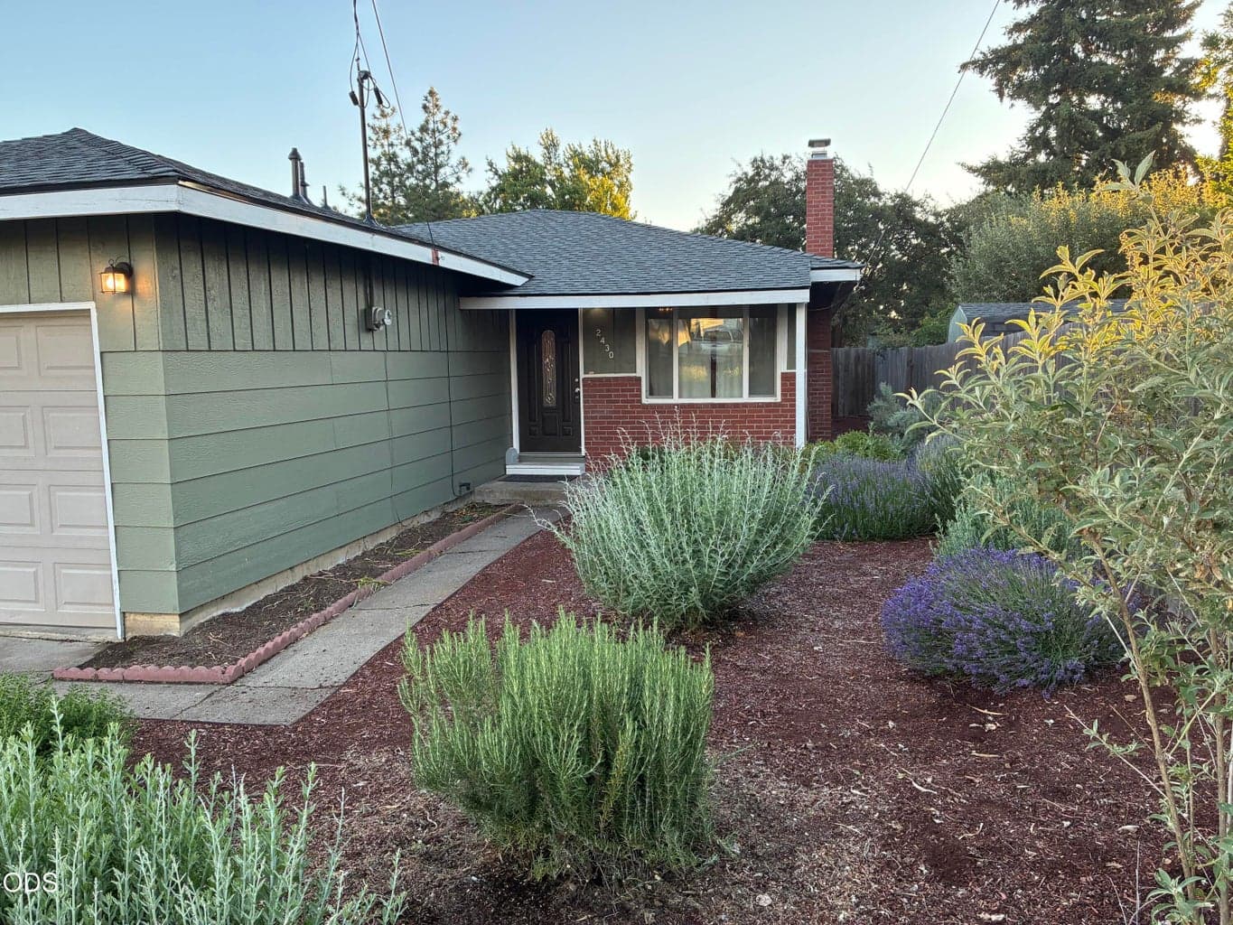 Photo of 2430 Berkeley Street 2 of 23