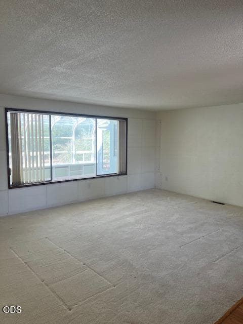 Photo of 607 Palo Verde 5 of 15