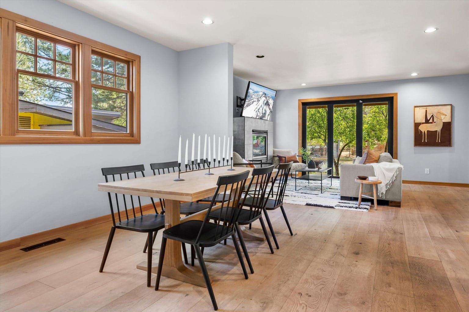 Photo of 1252 NW Ithaca Avenue 10 of 43