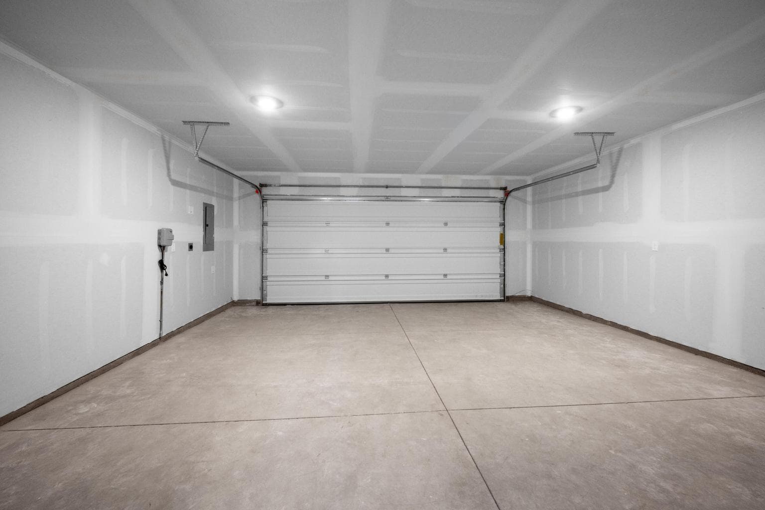 Photo of 16673 Cottage Pine St 27 of 32