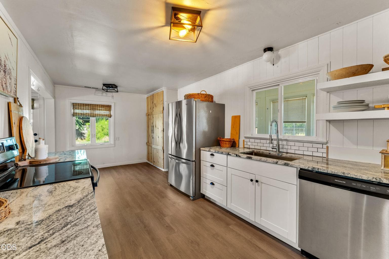 Photo of 1007 Garfield Street 3 of 29