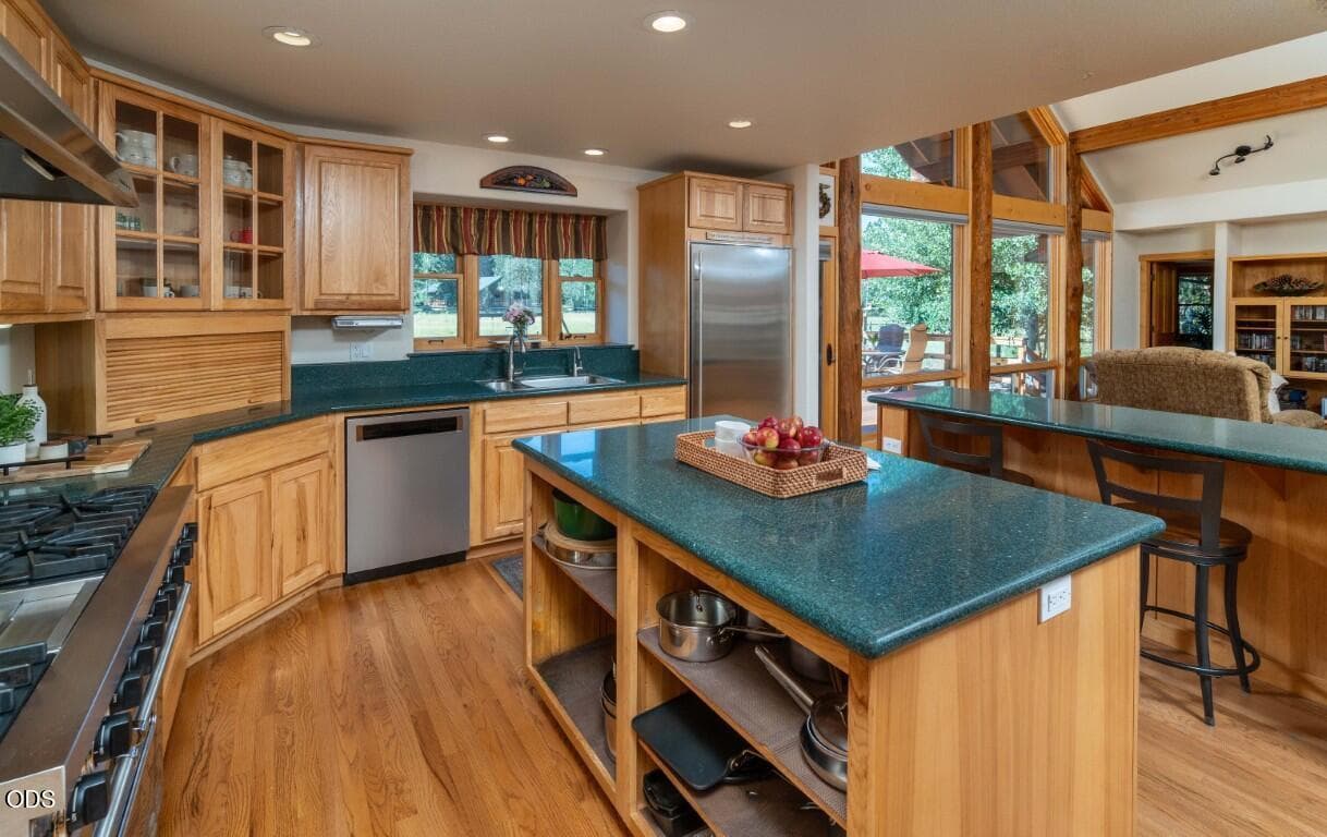 Photo of 26275 SW Metolius Meadows Drive 12 of 37