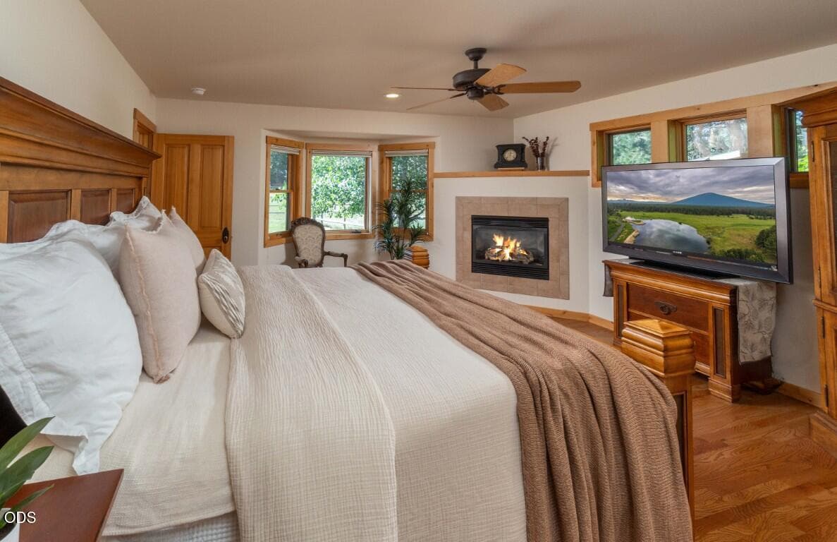 Photo of 26275 SW Metolius Meadows Drive 14 of 37