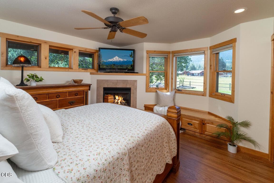 Photo of 26275 SW Metolius Meadows Drive 20 of 37