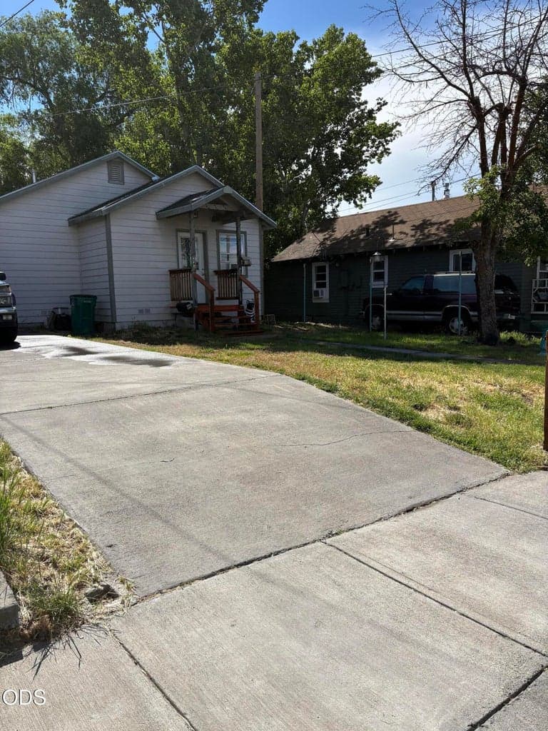 Front Yard