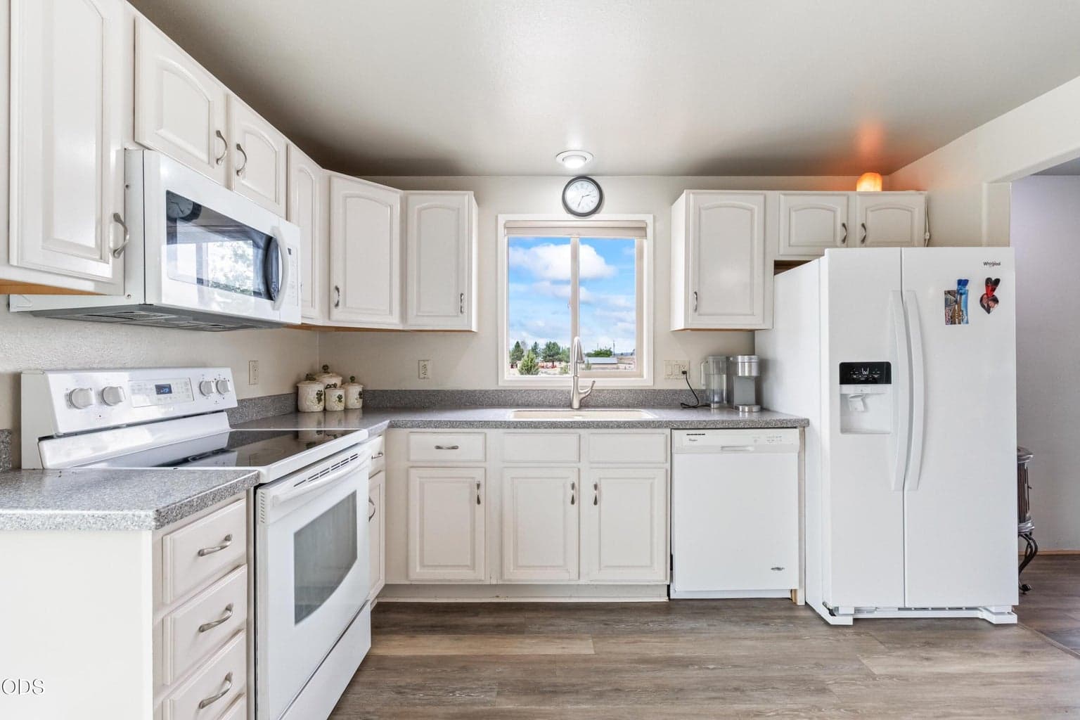 Photo of 65230 94th Street 9 of 31