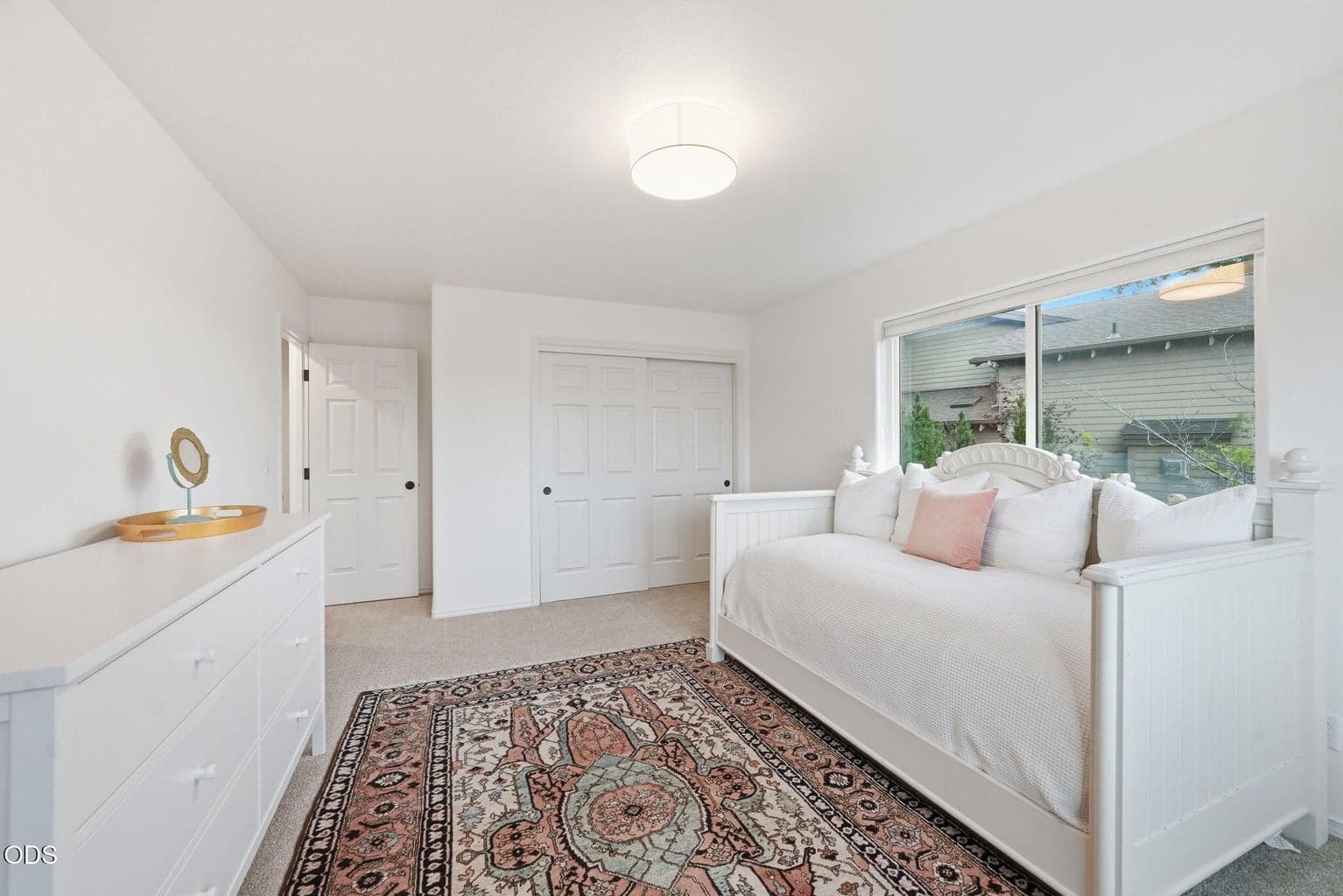 Photo of 1819 SW Troon Avenue 50 of 82