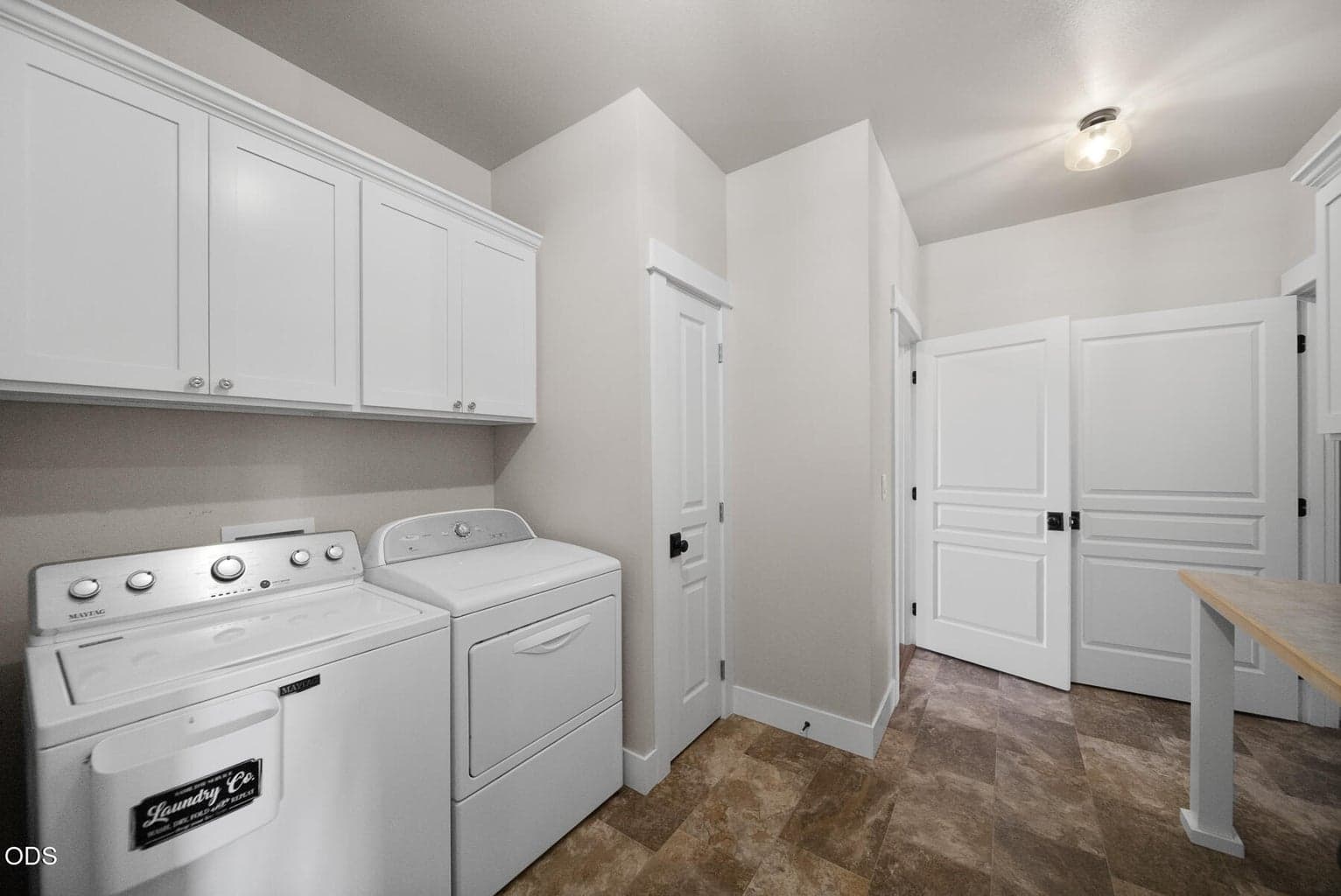 Photo of 8933 NW Elizabeth Way 15 of 29