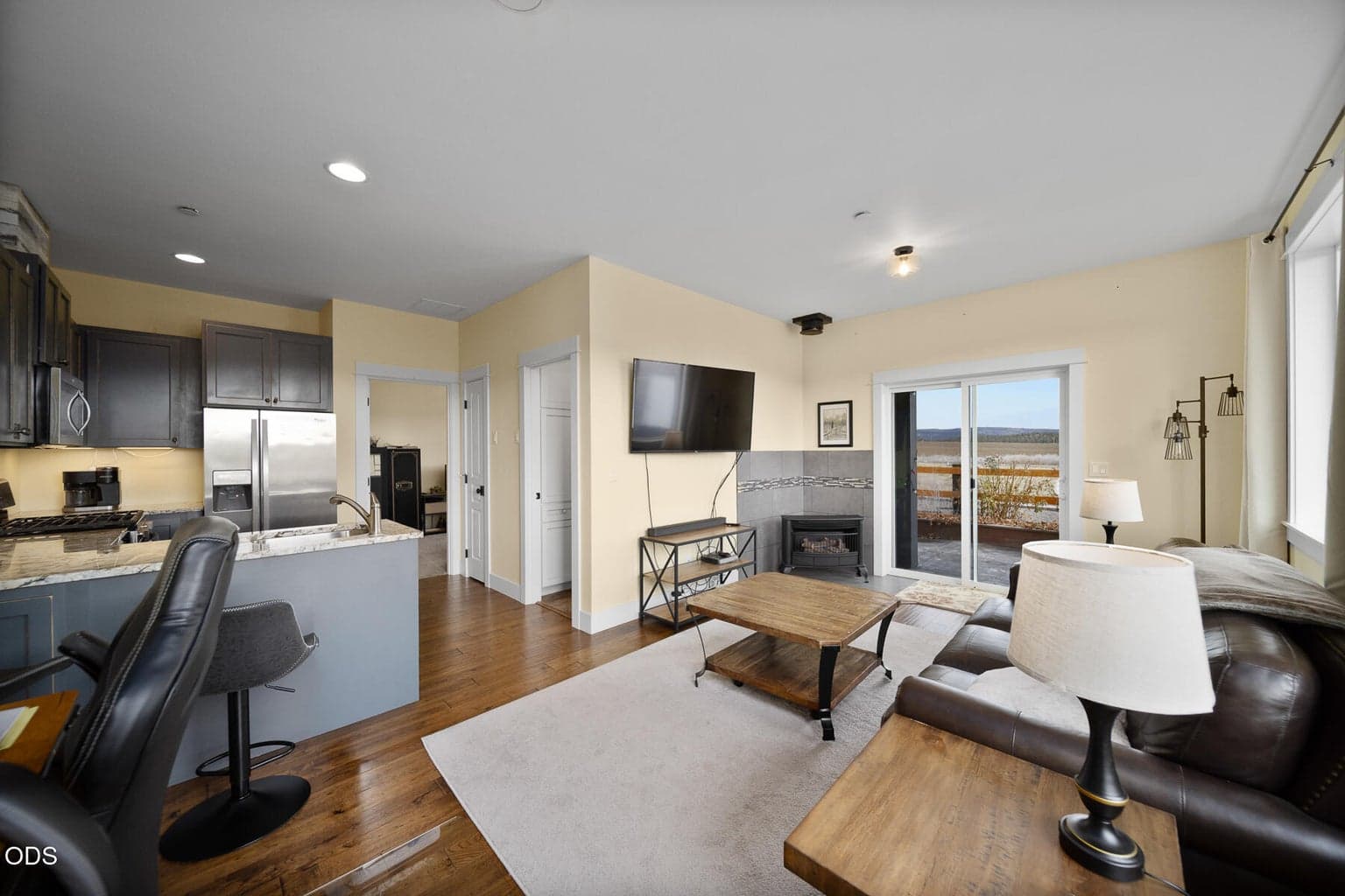 Photo of 8933 NW Elizabeth Way 21 of 29