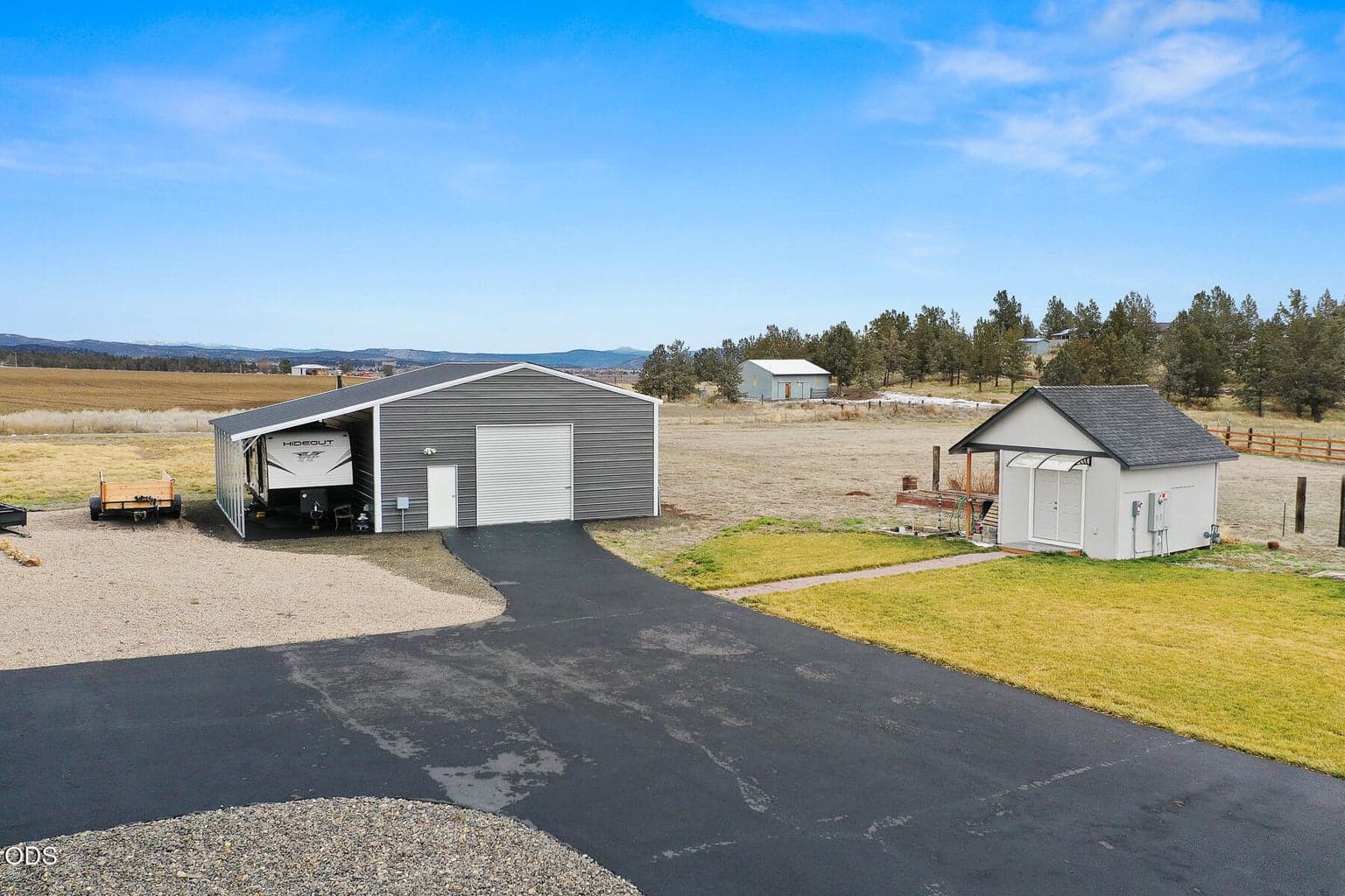 Photo of 8933 NW Elizabeth Way 27 of 29