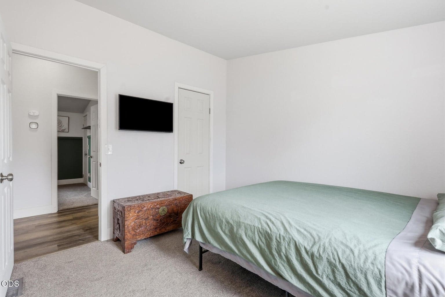 Photo of 194 SE Garner Street 13 of 30