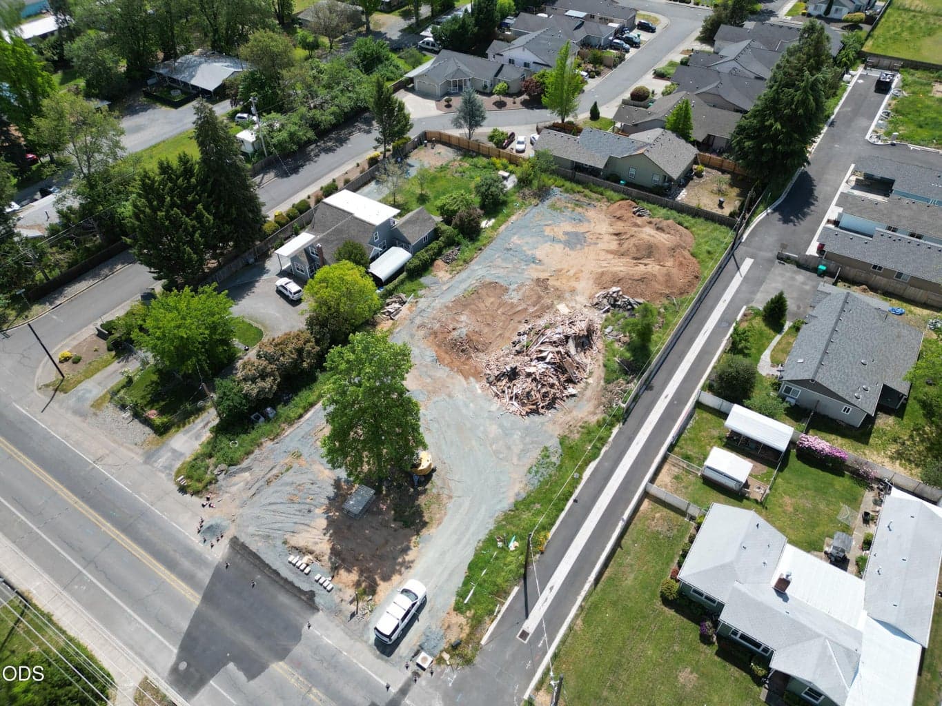 Photo of 1419 Fruitdale 5 of 8