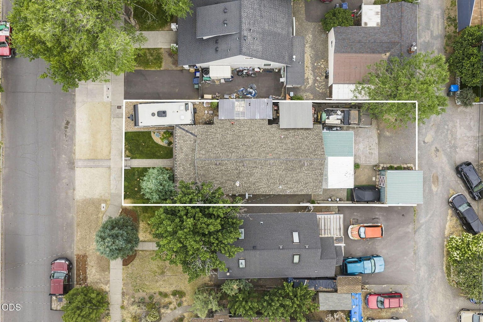 Photo of 615 NW Ogden Avenue 34 of 34