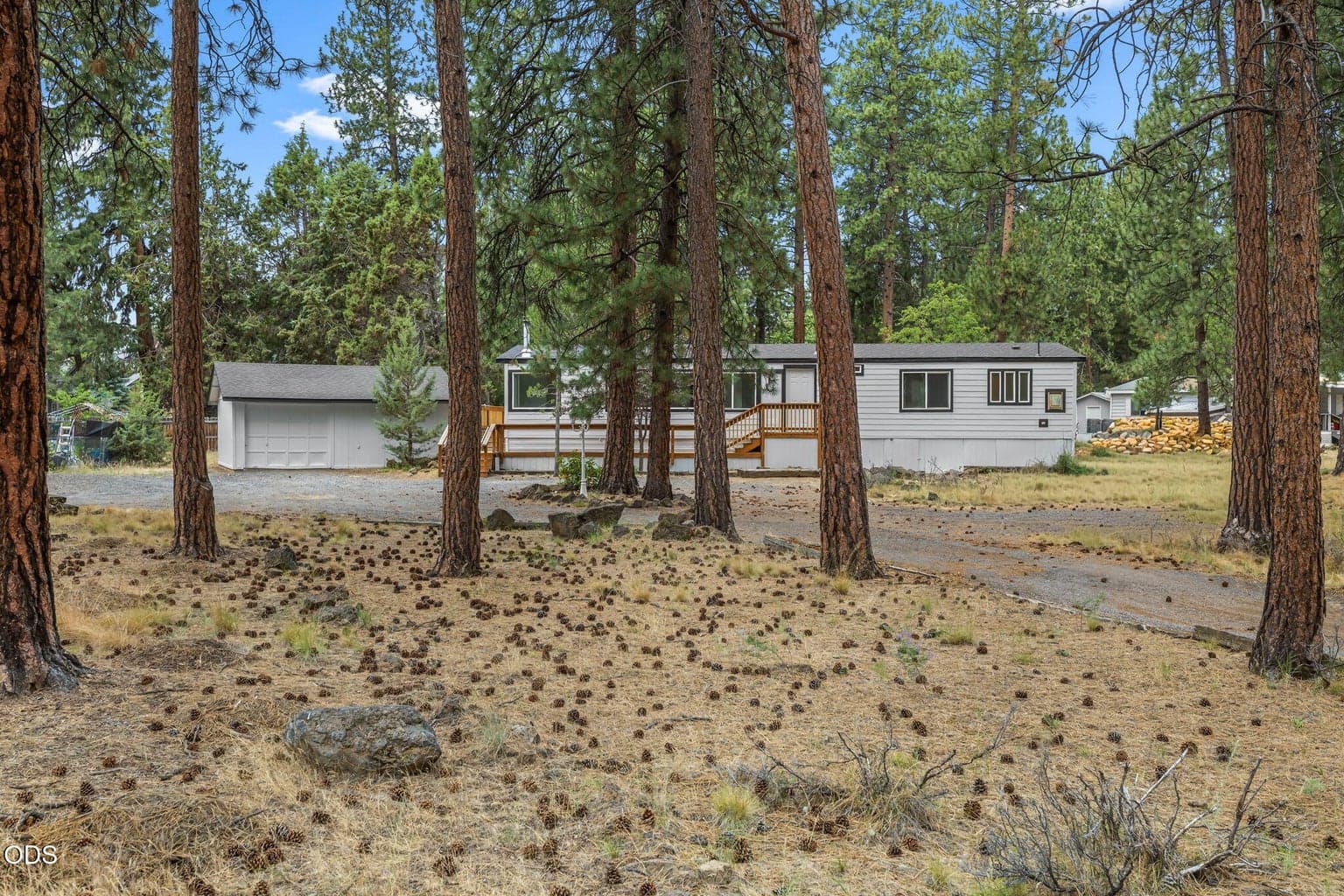 Photo of 61057 Chuckanut Drive 5 of 48