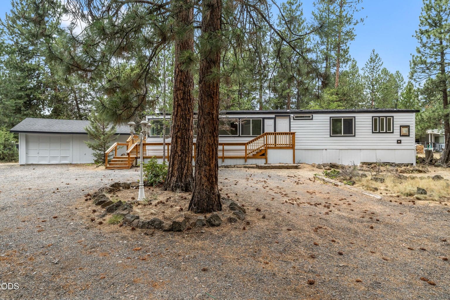 Photo of 61057 Chuckanut Drive 46 of 48