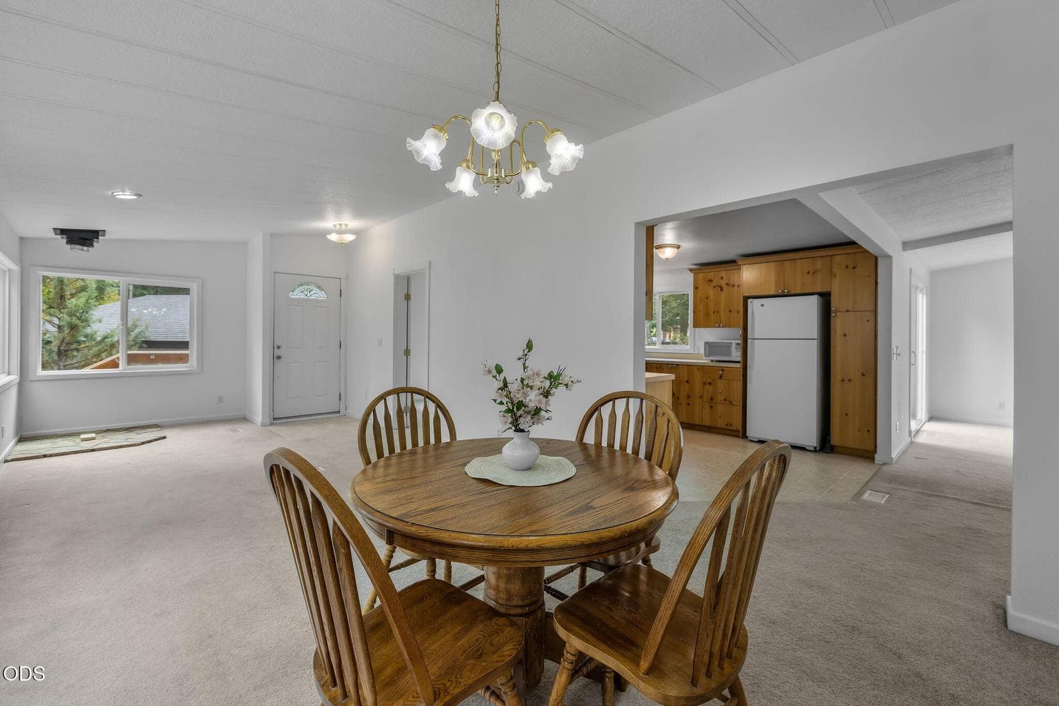 Photo of 61057 Chuckanut Drive 3 of 48
