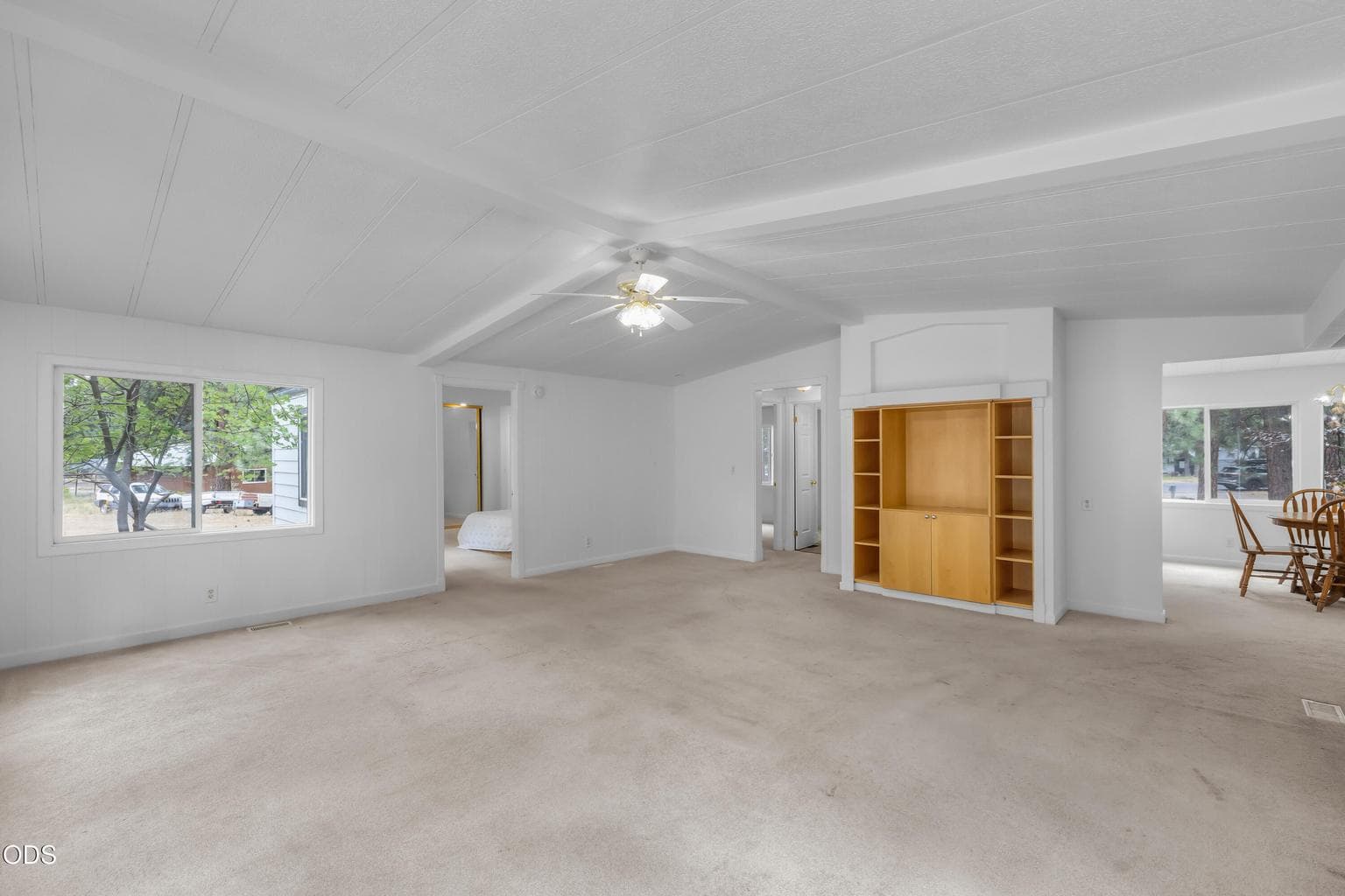 Photo of 61057 Chuckanut Drive 11 of 48