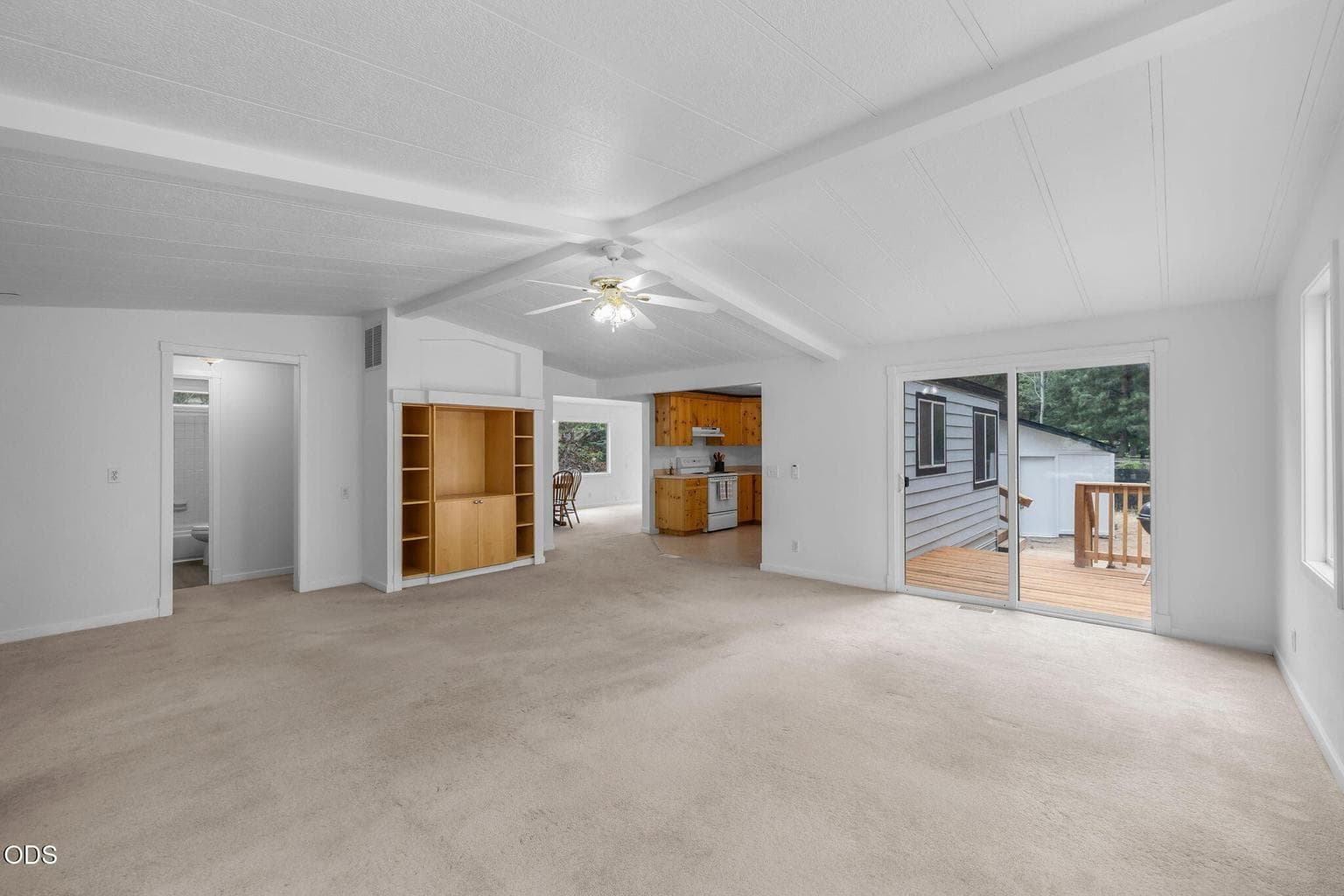 Photo of 61057 Chuckanut Drive 12 of 48