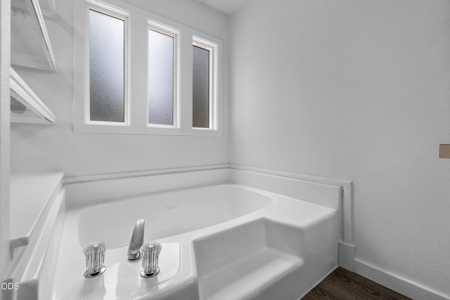 Photo of 61057 Chuckanut Drive 19 of 48