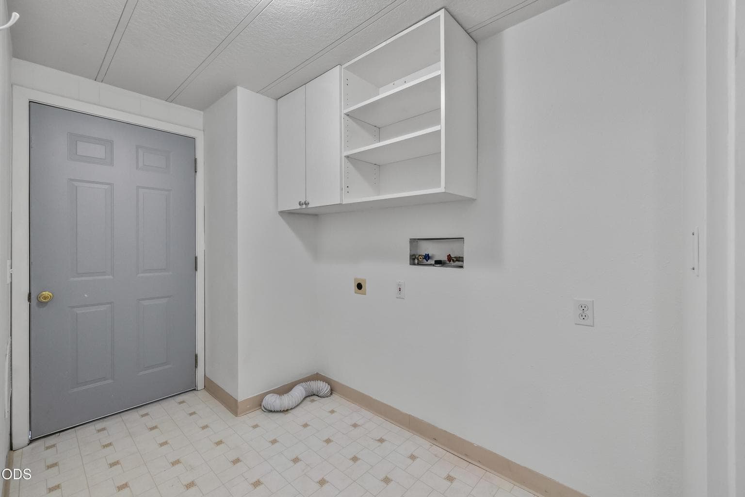Photo of 61057 Chuckanut Drive 24 of 48