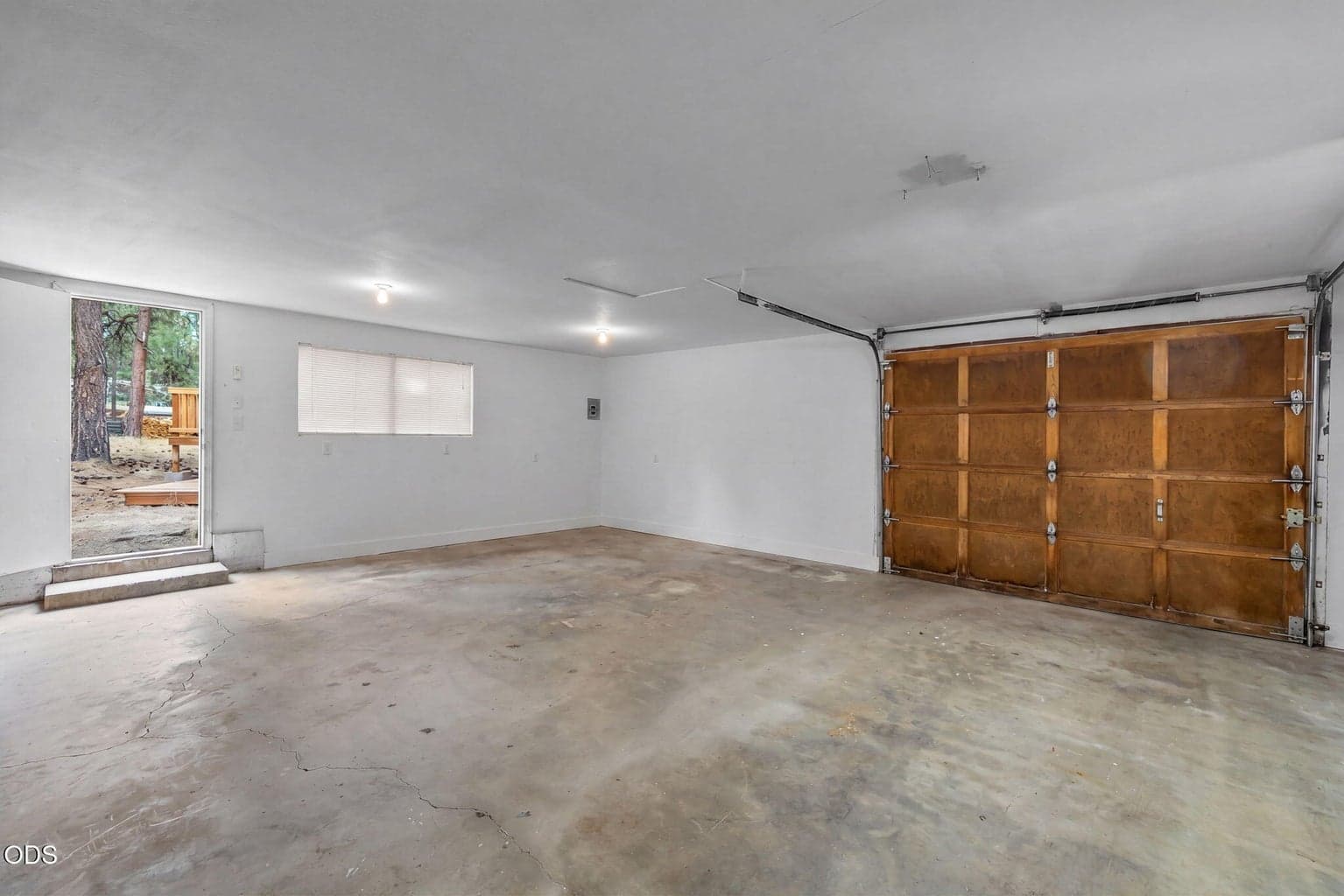 Photo of 61057 Chuckanut Drive 38 of 48