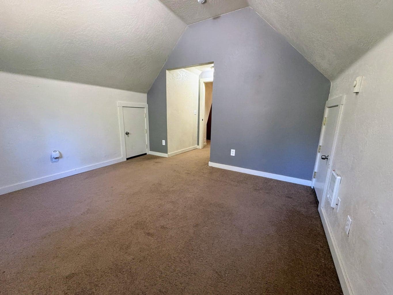 Photo of 15934 Fir Road 18 of 21