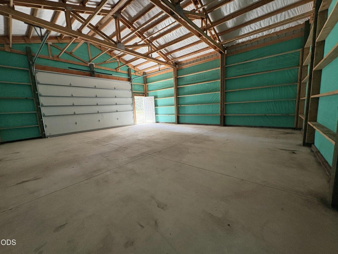 Photo of 15934 Fir Road 6 of 21