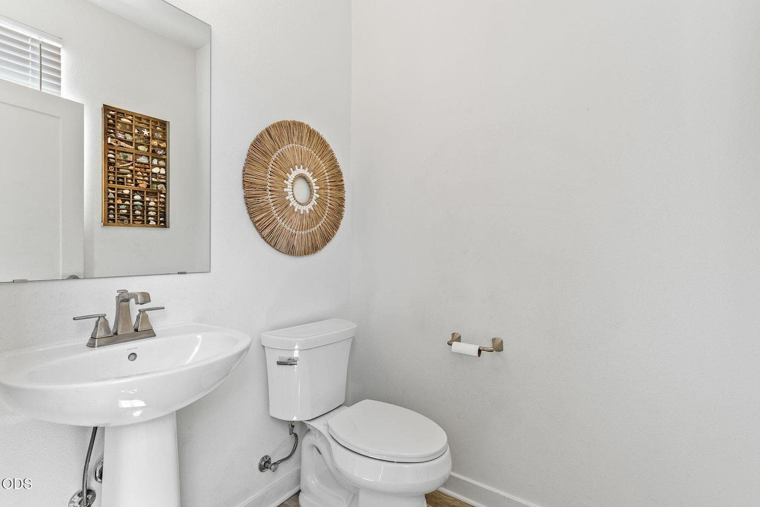 Photo of 2547 NE Purcell Boulevard 11 of 28