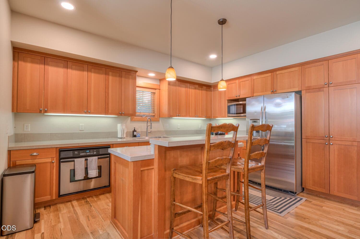 Photo of 57135 Fremont Drive 6 of 29