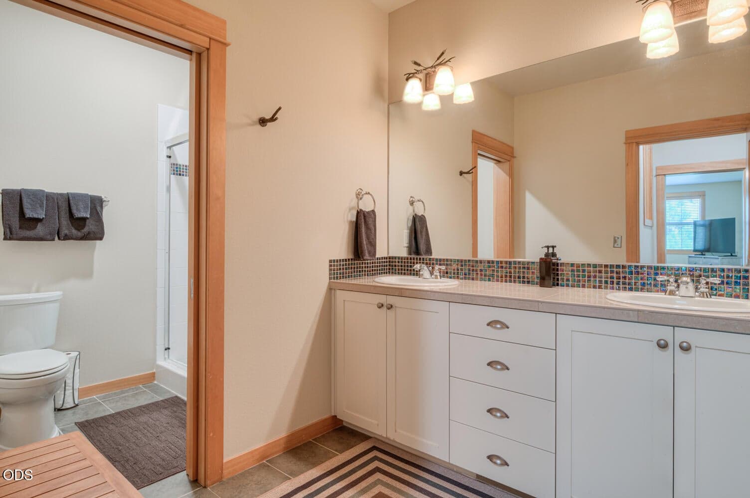Photo of 57135 Fremont Drive 13 of 29