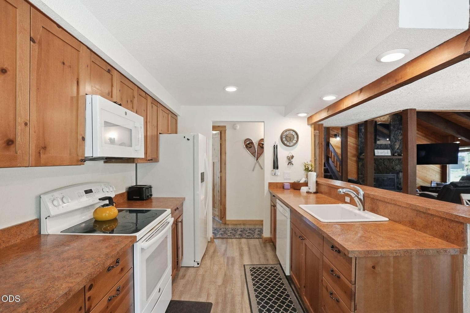 Photo of 57688 Towhee Lane 16 of 70