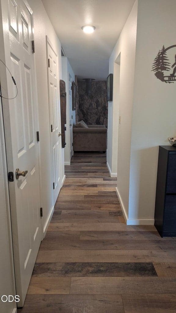 Photo of 434 Pelican Street 5 of 54