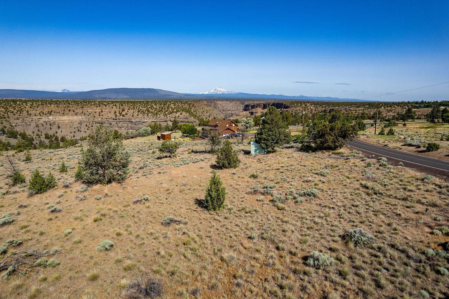 Photo of 10091 SW Shad Road 29 of 36