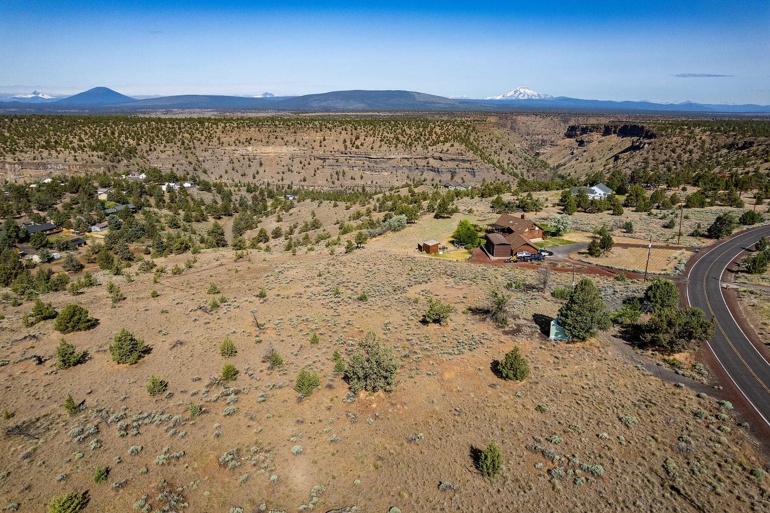 Photo of 10091 SW Shad Road 31 of 36