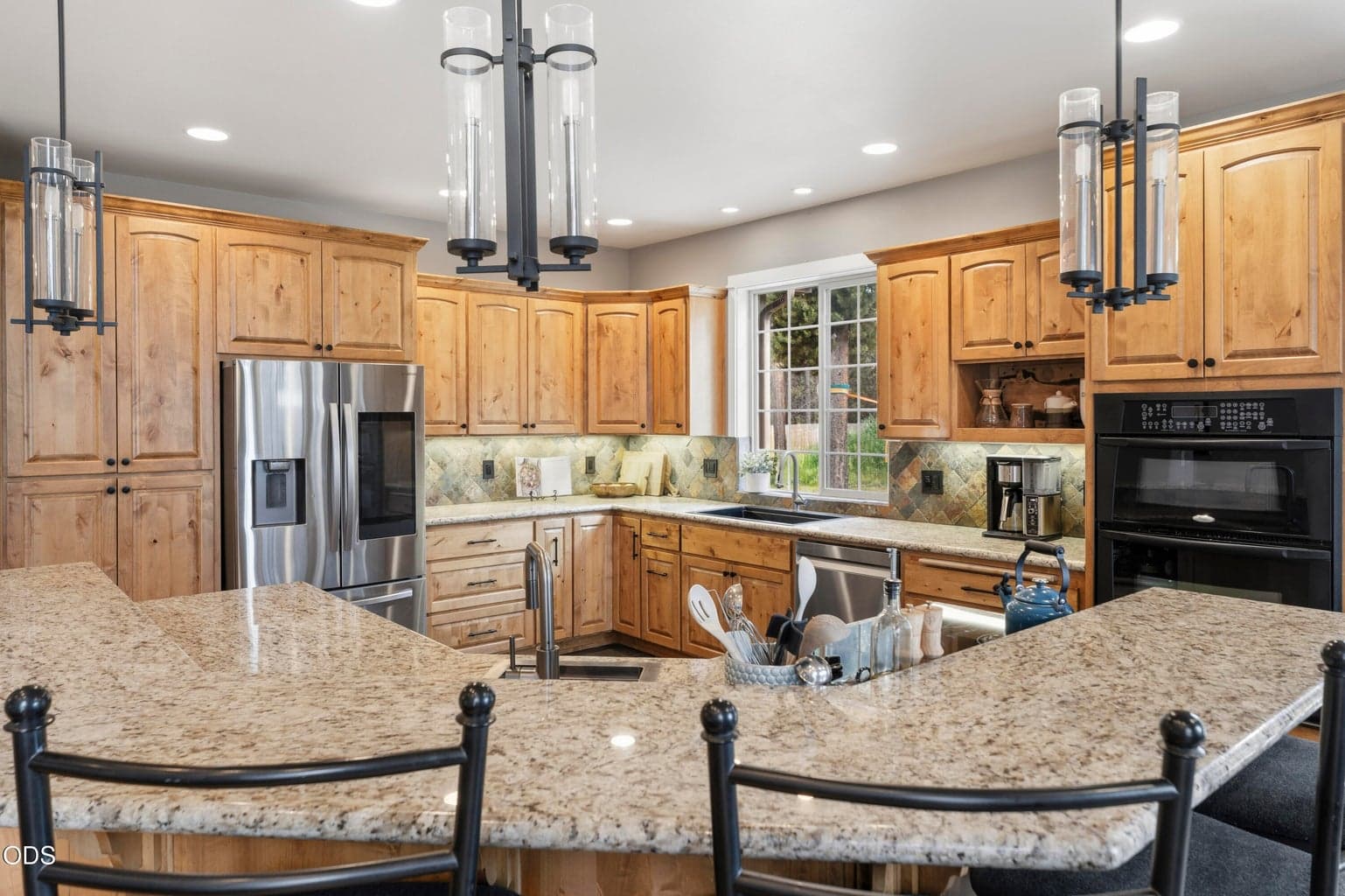 Photo of 17169 Kingsburg Road 27 of 77