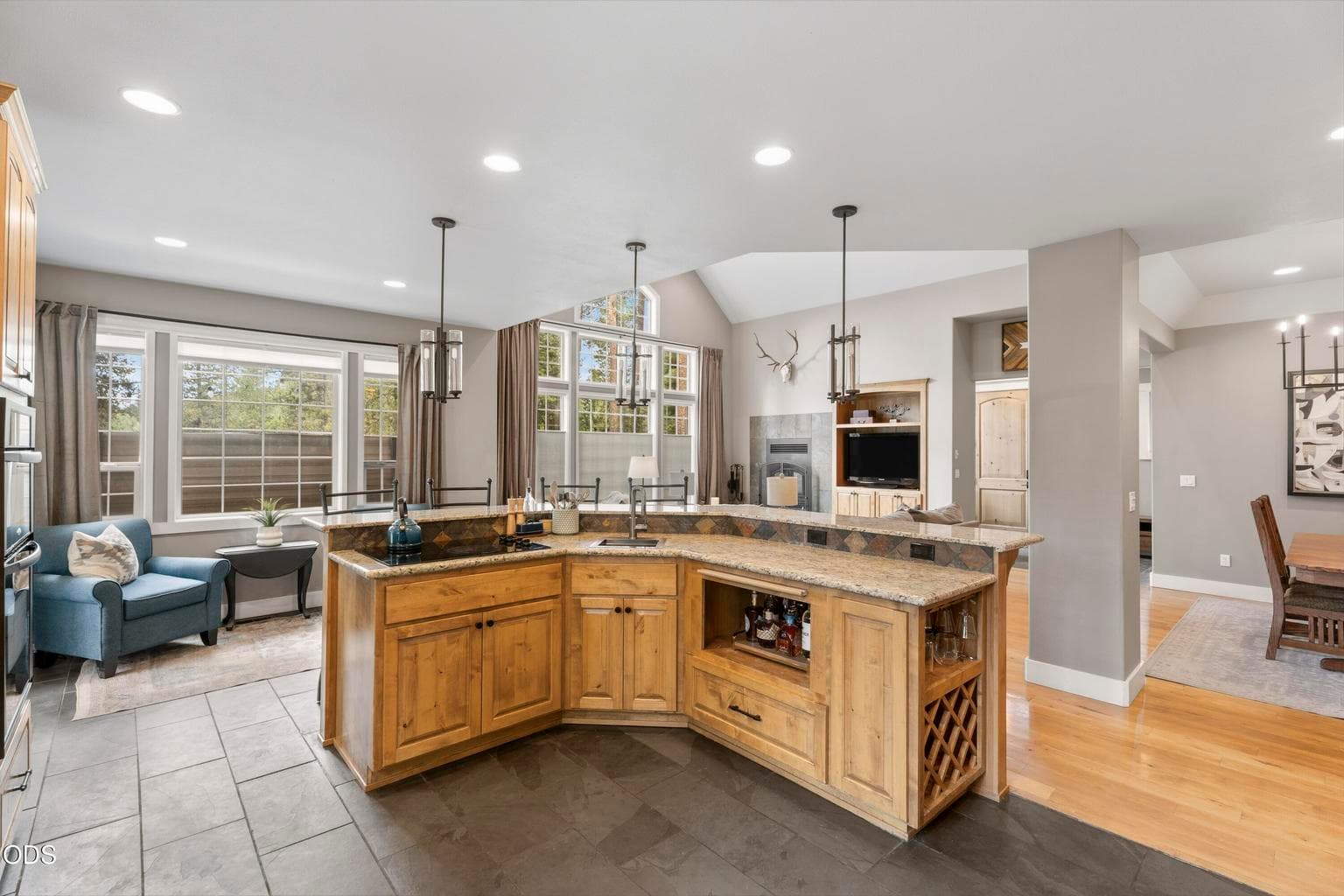 Photo of 17169 Kingsburg Road 29 of 77