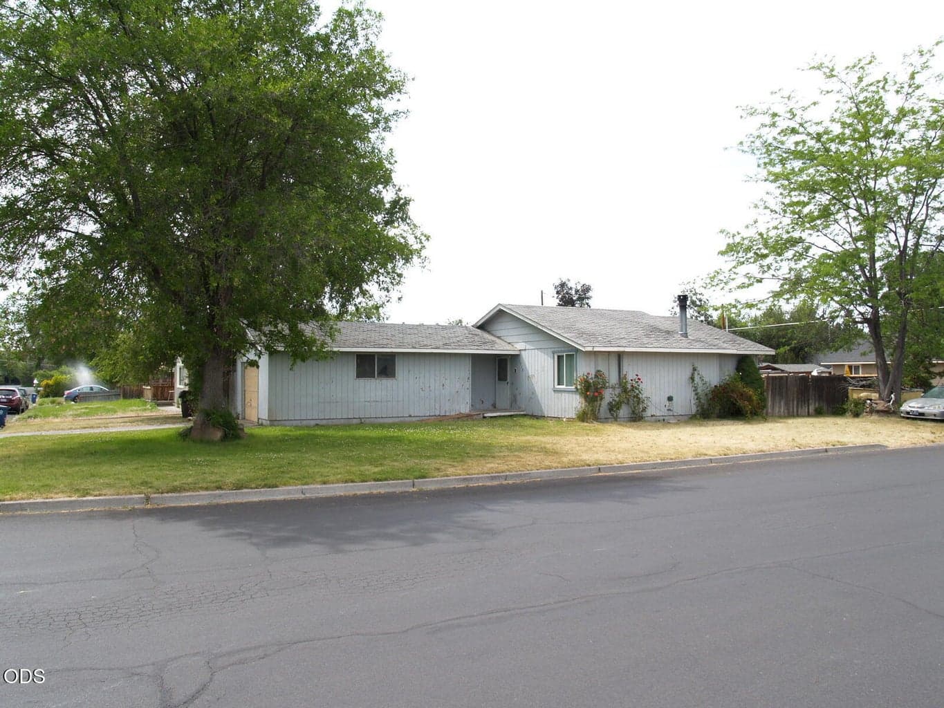 Great corner lot!