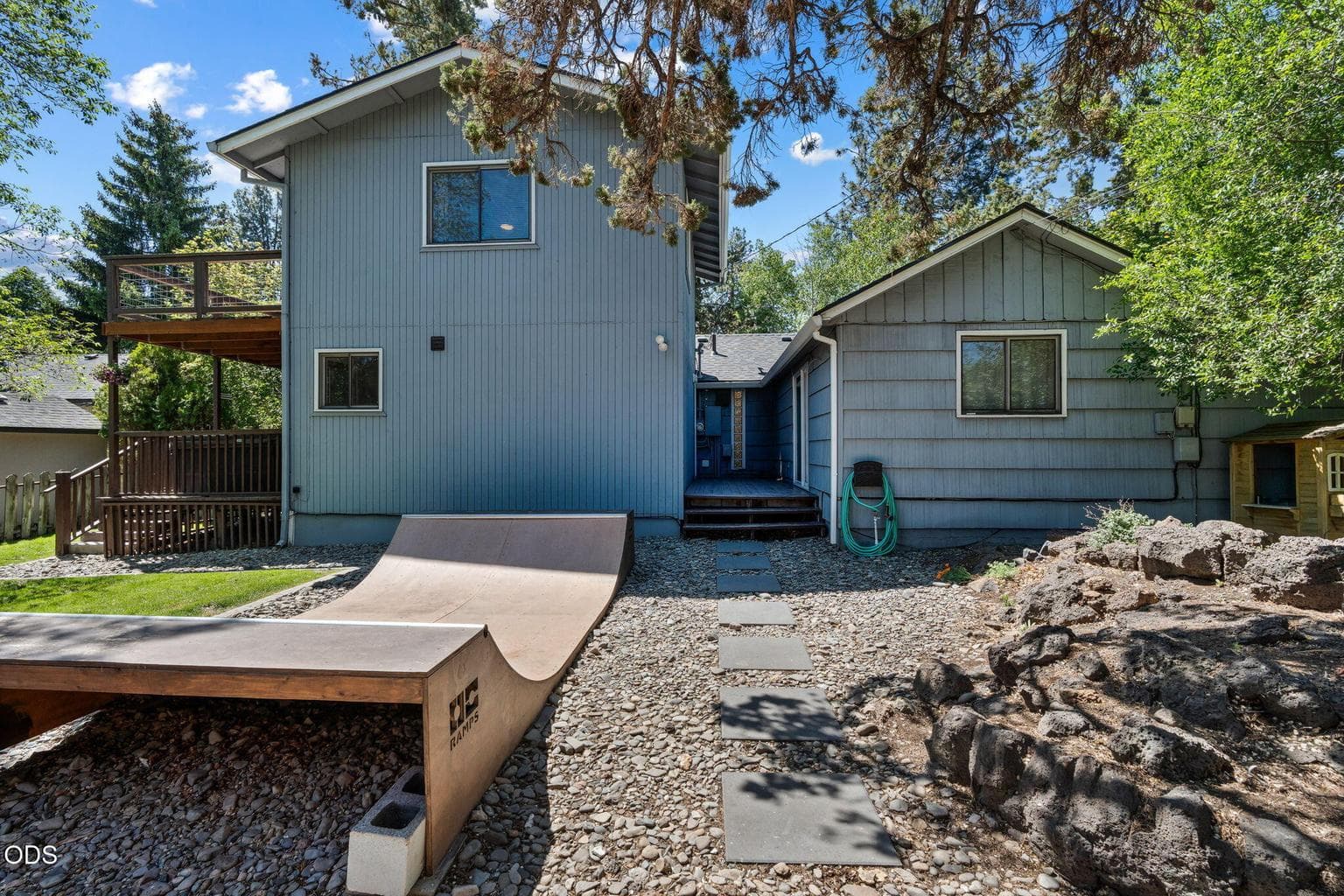Photo of 636 NE Irving Avenue 26 of 34