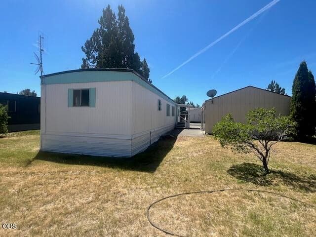 Photo of 6100 Highway 97 2 of 28