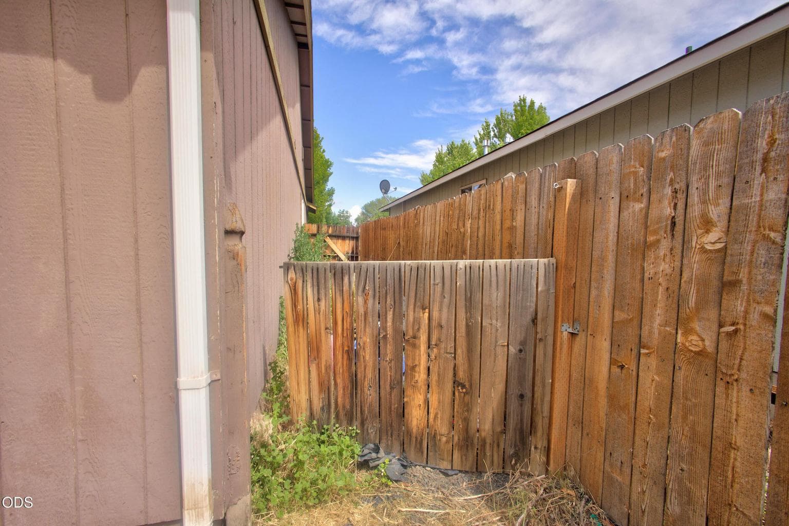 Photo of 339 SW 29th Street 25 of 34