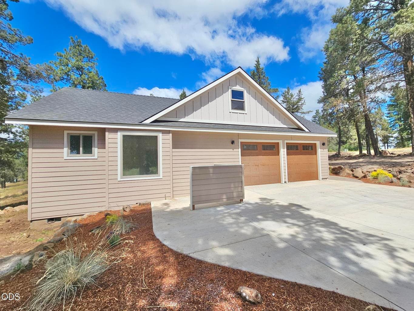 Photo of 11504 Crossbill Drive 3 of 6