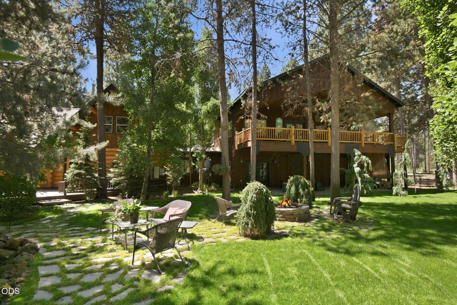 Photo of 16864 Covina Road 1 of 73