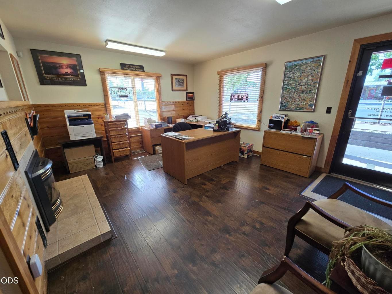 Photo of 1427 SW Highland Avenue 7 of 18