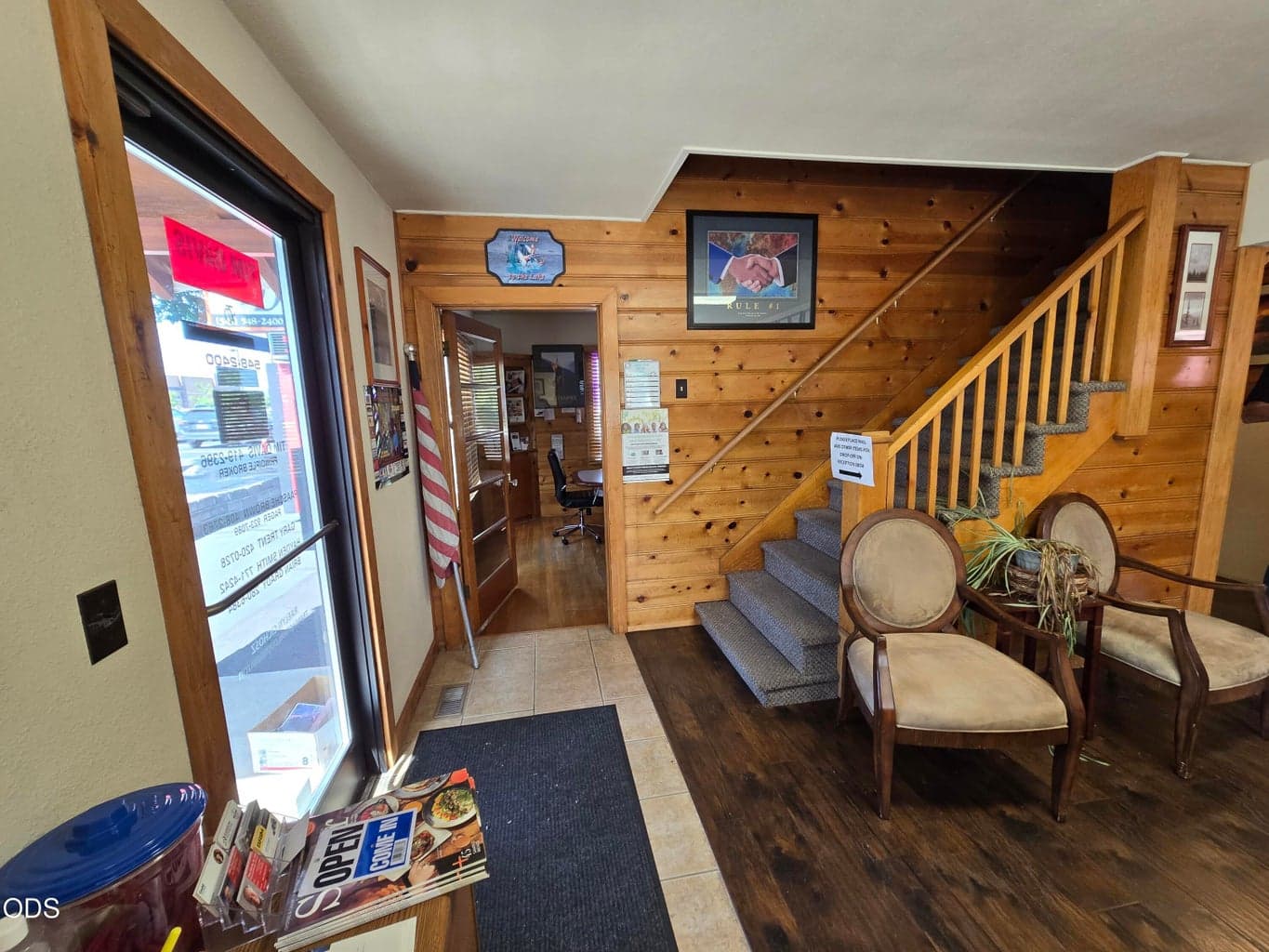 Photo of 1427 SW Highland Avenue 6 of 18