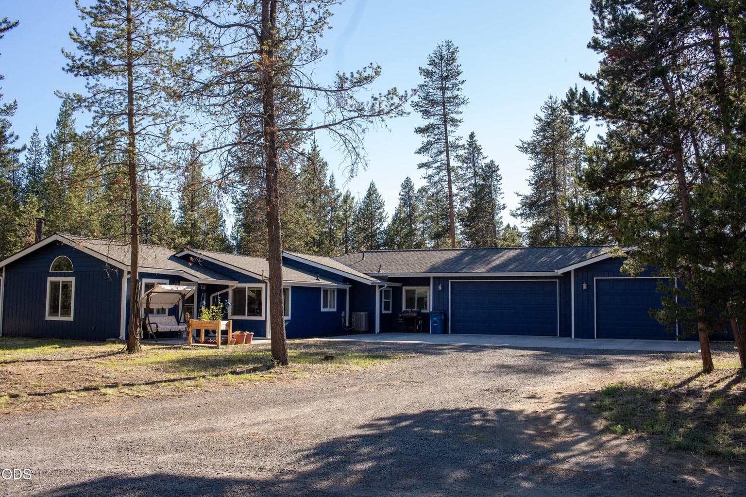 Photo of 52505 Pine 2 of 34