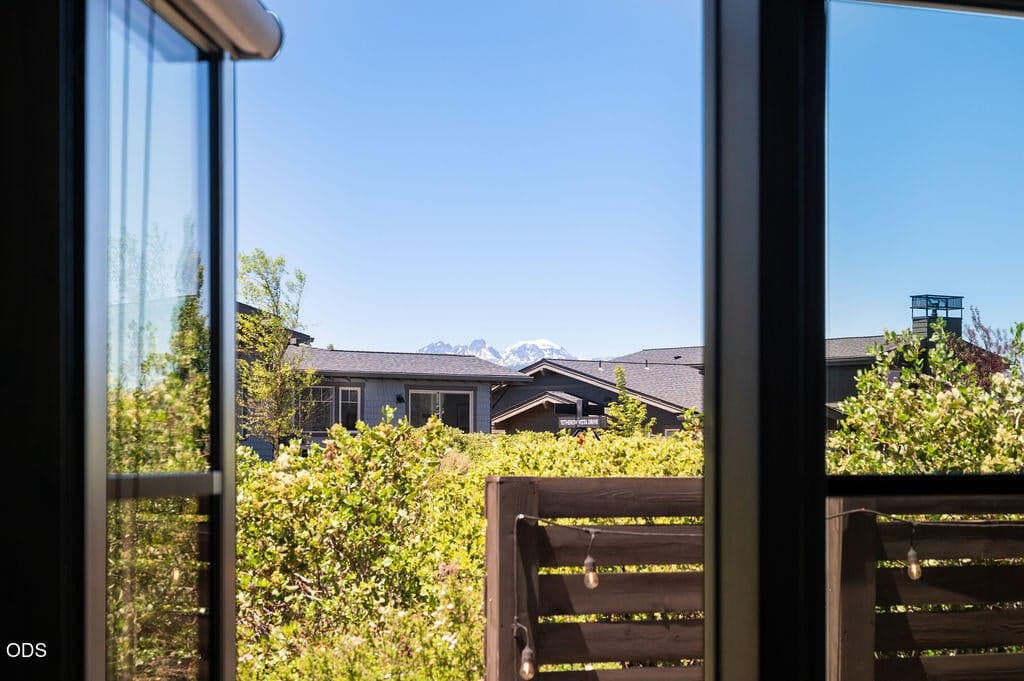 Beautiful mountain views from the Great Room