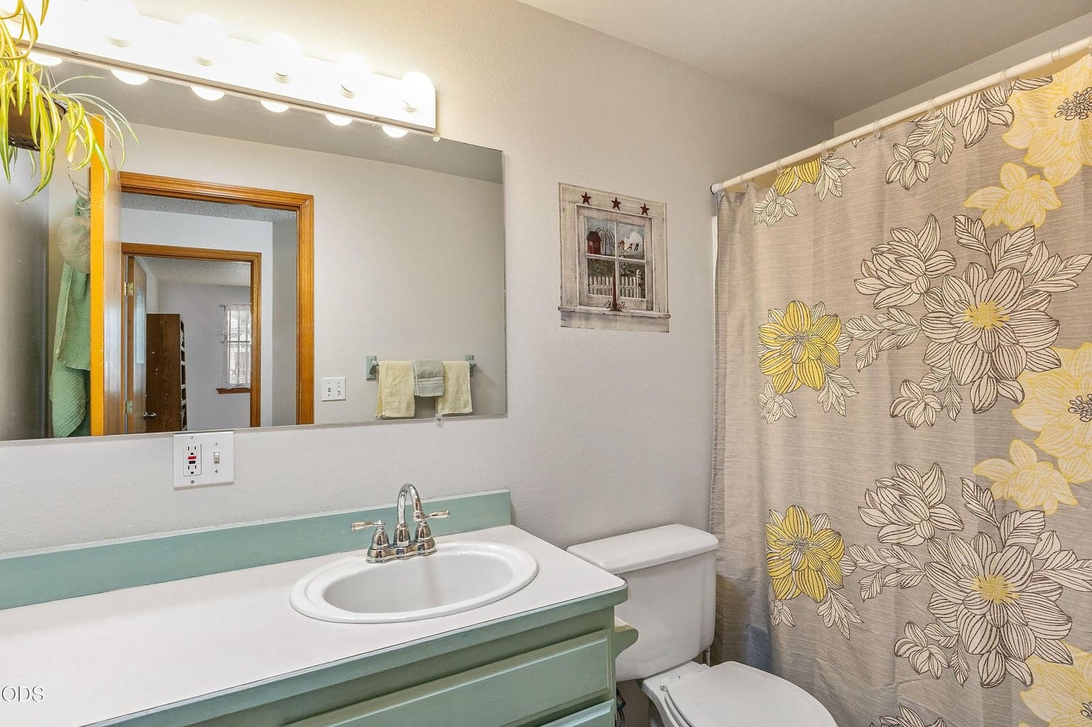 Photo of 990 SE 2nd Street 13 of 22